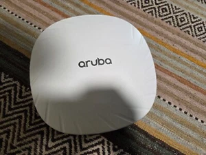 HP HPE Aruba AP-535-RW JZ336A Campus Access Point with Ceiling Mount - Zdjęcie 1 z 3