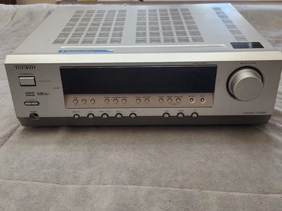 Onkyo TX-SR304 5.1ch AV Surround Home Theater Receiver Black - Image 1 of 4