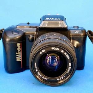 Cámara fotográfica Nikon F401 35 mm slr ¡manual completa o automática! y lente zoom Lomo de 28-70 mm - Imagen 1 de 8