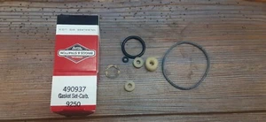 Briggs and Stratton OEM 490937 498260  398183 Carburetor Gasket Set - Picture 1 of 1