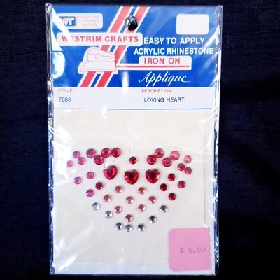 Aplique para planchar Westrim Crafts estrás amoroso en forma de corazón #7686 artesanía Foto 1 de 4