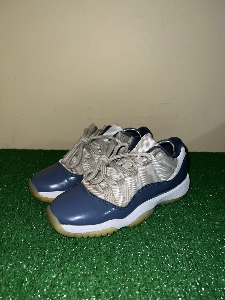 Nike Air Jordan 11 Retro Bajo GS Difuso Azul Blanco FV5121-104 Talla 5.5Y LEER Foto 1 de 4