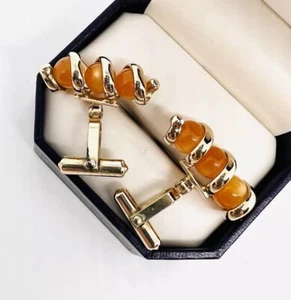 Large Vintage CHRISTIAN DIOR Corkscrew MoonGlow Lucite Bead Cufflinks Signed - Picture 1 of 9