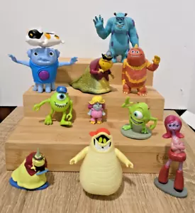 Monsters Inc Sulley Mike Disney Playset 10 Figure Cake Topper Toy Doll Set - Imagen 1 de 3