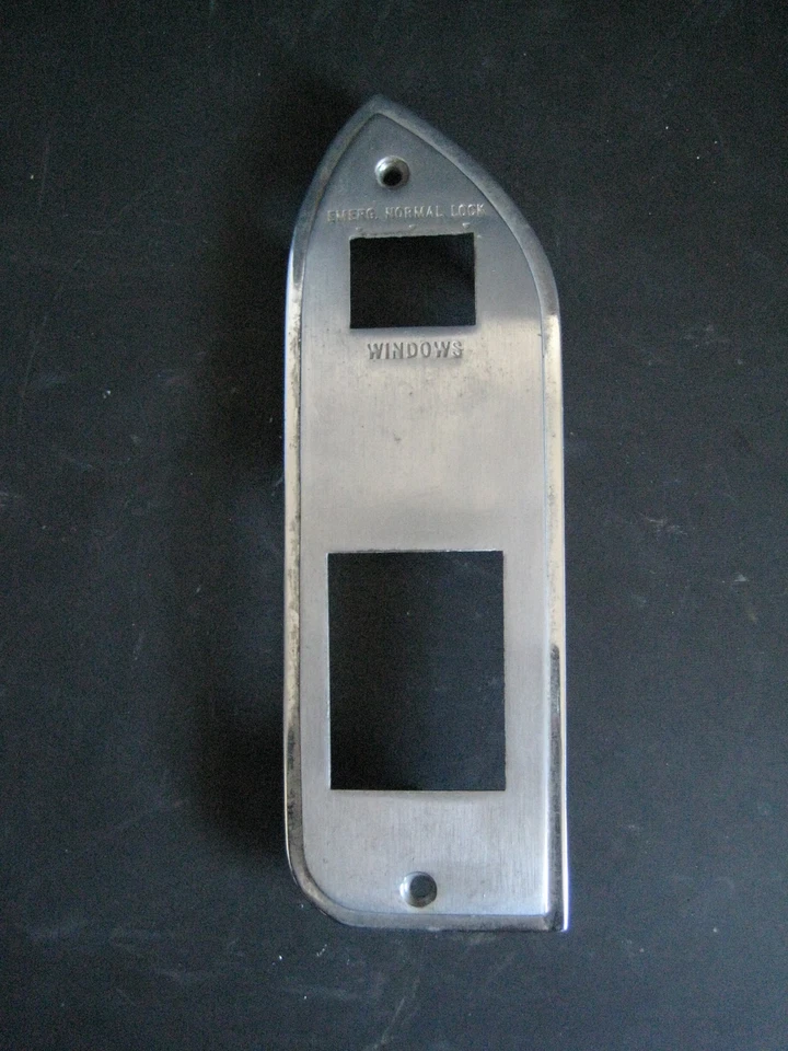 65 66 Cadillac Calais Fleetwood 75 placa de interruptor de janela de energia porta do motorista frontal - Imagem 1 de 1