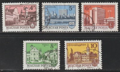 Hungary 1974-80 SC# 2330 - 2334 - Buildings Type of 1972 - CTO Lot # 250 - Image 1 of 2