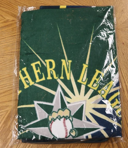 Gary SouthShore RailCats Beach Towel Northern League Champions Cover