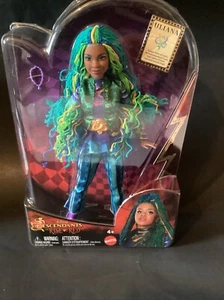 Descendants 4 - Fashion Doll - Uliana, Younger Sister Of Ursula - Picture 1 of 6