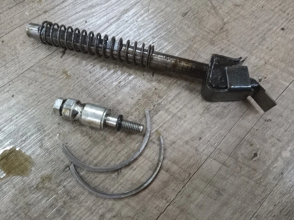 Honda XL 250 1972 leva tensor de cadena XL250 Motosport OEM original Foto 1 de 1