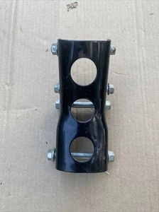 1980 honda cm400a front motor engine mount bracket with mounting hardware - Bild 1 von 9