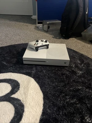 Microsoft Xbox One S 500GB Console with Wireless Controller - White - Image 1 of 4