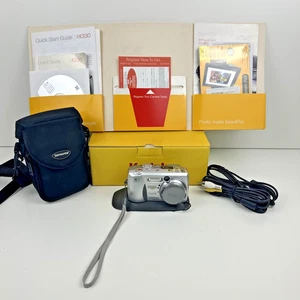 Kodak Easyshare DX4330 3.1 Mega Pixel con Dock/Custodia/Carta Lavoro/Cavi Usato in Ottime Condizioni - Foto 1 di 22
