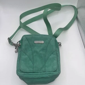 Baggallini Geldbörse Crossbody Organizer wandelbar Hüftgurt Hüfttasche grün - Bild 1 von 10
