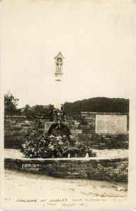 REAL PHOTOGRAPHIC POSTCARD OF HORSLEY WAR MEMORIAL UNVEILING, GLOUCESTERSHIRE - Picture 1 of 2
