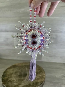 Bola de satén vintage multicolor cuentas/lentejuelas araña adorno de Navidad ~ años 70 - Imagen 1 de 8