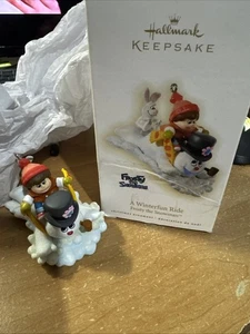 Hallmark Andenken: "A Winterfun Ride" Frosty der Schneemann Christbaumschmuck - Bild 1 von 19