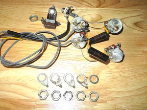 Gibson 1973 Nickel Les Paul Electronic Control Pots Harness w/ Sprague Caps - Bild 1 von 1
