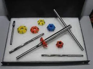 Carbide Valve Seat Cutter Kit with15 ,30,45 60 Degree& Pilot/Stem/guide 8,8.5 mm - Bild 1 von 1