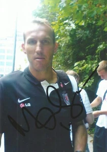 FULHAM: MARK SCHWARZER FIRMADO 6x4 RETRATO FOTO + CERTIFICADO DE AUTENTICIDAD - Imagen 1 de 1