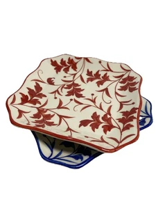 Hand Painted Square Plates Red/Ivory & Blue/Ivory 6" - Picture 1 of 4
