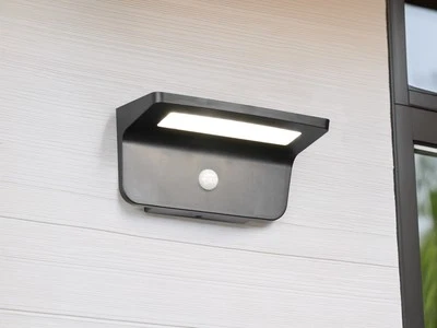 REALITY LEUCHTEN Lámpara de pared exterior LED solar con detector de movimiento, batería también recargable por USB