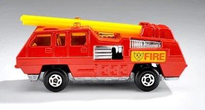 Matchbox Lesney Superfast 22 Blaze Buster  Bright Red, Shiny Base, n-mint #3 - Image 1 of 4