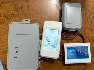 1-(used ) Honeywell Prestige Thermostat W/ EIM ,Outdoor Sensor And Remote Stat - Picture 1 of 24