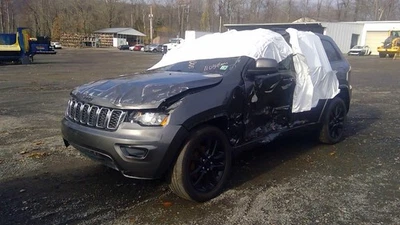 Used Alternator fits: 2019 Jeep Grand cherokee 3.6L 160 amp Grade B Foto 1 de 4