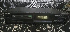 Reproductor de CD SONY CDP-215 HD Lineal Hybrid Pulso D/A Convertidor, 1994 * 1 dueño COMO NUEVO - Imagen 1 de 12