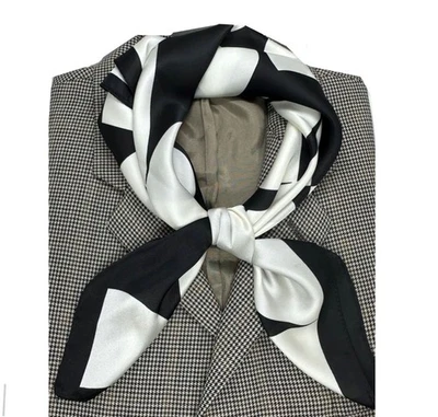 Lujosa bufanda de seda negra blanca moderna abstracta geométrica cuadrada envolvente pañuelo Foto 1 de 4