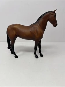 Breyer Classic Horse Jet Run Dark Red Chestnut - Picture 1 of 8