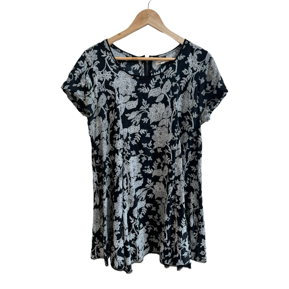 Silence + Noise Black Floral Short Sleeve Mini Dress Womens Size L Casual - Image 1 of 4