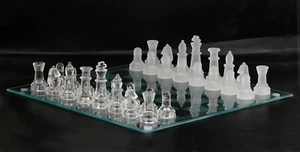 Elegant Glass Chess Set Frosted & Clear Pieces with Reflective Board 14 inches - Bild 1 von 6