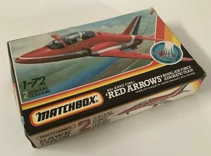Matchbox PK-27 Red Arrows Hawk T.Mk1/51 (pre-owned,boxed+contents) - Picture 1 of 4