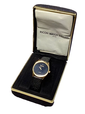 Reloj Delgado Black Magic Vintage Movimiento Alemán Dorado Negro Cuero Batería Nueva Foto 1 de 4