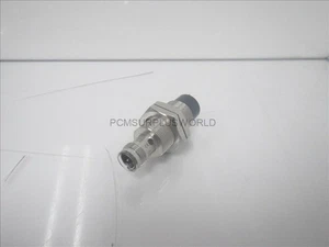 E2A-M18KN16-M1-B1 E2AM18KN16M1B1 Omron Inductive Proximity Sensor (Used) - Picture 1 of 7