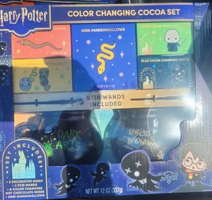 Harry Potter Color Changing Cocoa Set: 2 Ceramic Mugs, 2 Stir Wands, 8 Mixes NEW - Picture 1 of 1