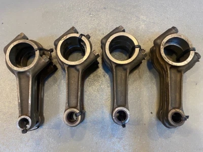 Juego de bielas en ángulo Ferrari 250 GT (enchufe interior) - 1952-1959 Foto 1 de 4