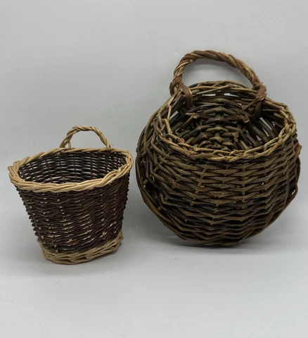 Vintage Lot of 2 Small Hanging Rattan Wicker Baskets Wall Decor 4”-7.5” Tall Cover