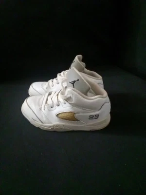 Air Jordan Retro 5 Talla 10 C Niño 440890110 Foto 1 de 4