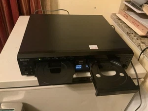 Sony RCD-W500C CD Recorder/ 5- Disc charger Fully Functions. Without Remote. - Picture 1 of 8