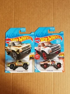 Hotwheels 1987 Dodge D100 ( Lot Of 2 )  - Picture 1 of 3