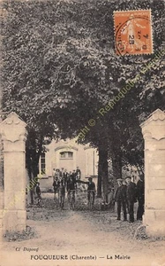CPA 16140 FOUQUEURE La Mairie animée Edit DUPOUG ca1928 - Picture 1 of 2