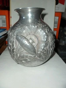 ANCIEN VASE ART DÉCO SIGNÉ LAVEUR en ALUMINIUM VERS 1925/35 - Picture 1 of 8