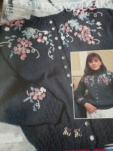 Brunswick Vintage Knitting 906 Floral Victorian Sweaters - Picture 1 of 2