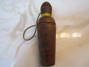 Vintage MALLARDTONE 4 7/8" wooden DUCK CALL with yellow wedge and h made Lan EUC - Picture 1 of 11