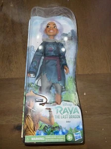 DISNEY Raya And The Last Dragon SISU Human Fashion Doll New# - Picture 1 of 9