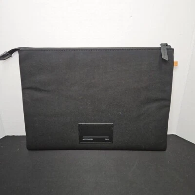 Native Union - Stow Lite Sleeve for 14" Macbook - Black - Image 1 of 4