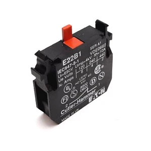 Cutler Hammer E22B1 Push Button Contact Block, N/C, 110/120V 6A, 22.5mm - Afbeelding 1 van 4