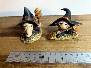 Holiday Hatz 3" Figurine -2004 • Happy Hilda HH-27 & Grim-zelda HH-26 - Picture 1 of 3